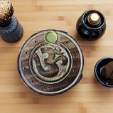 Incensario madera  símbolo Om