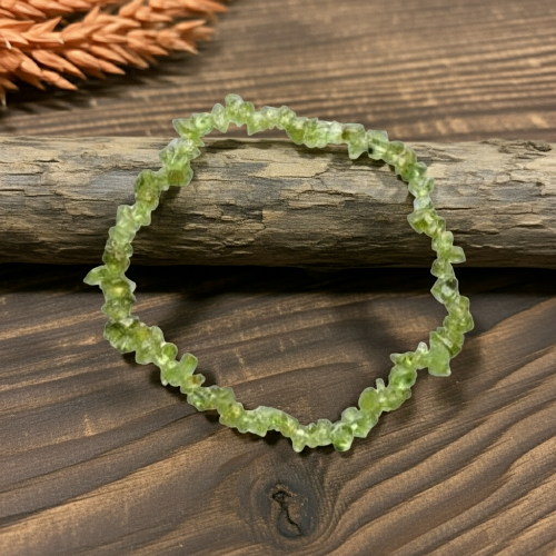 Pulsera Chips Olivino – Renueva tu energía y atrae abundancia
