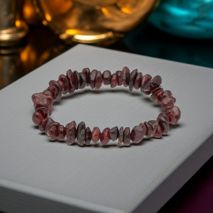 Pulsera Chips Granate – Energía, Pasión y Protección
